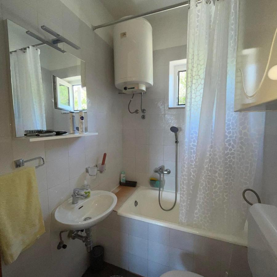 Apartman Emilija Vinišće 외부 사진